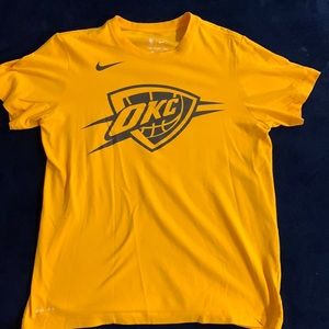 Good condition hardly worn no stains, rips or tears